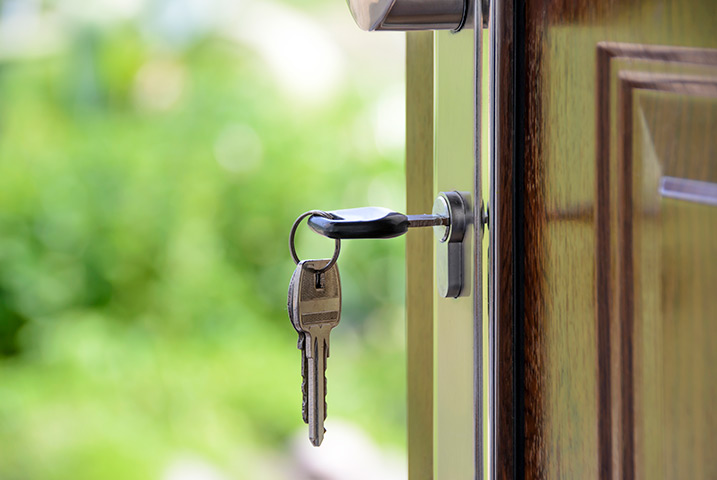 A2B Locks are able to provide local locksmiths in Stroud to repair your broken locks. 